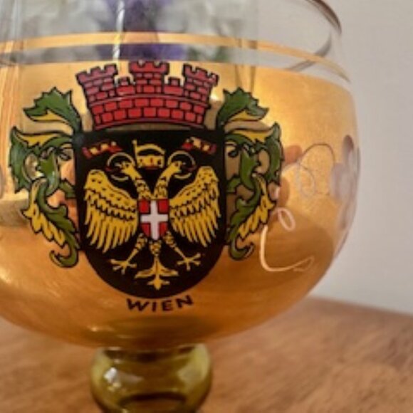 Vintage Austrian Vienna Gold Roemer Goblet – Painted Heraldic Crest Etched - Picture 2 of 4